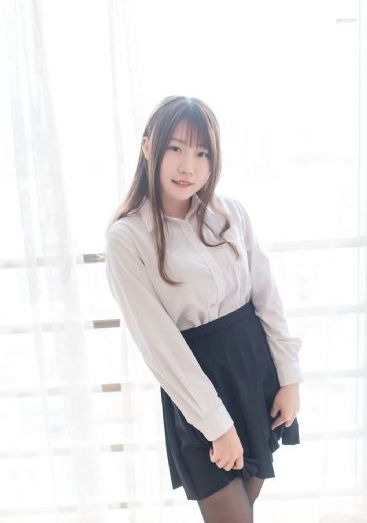 秋霞国产在线高清播放_HD完整视频观看