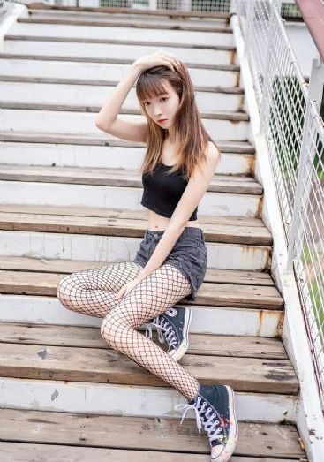 欧美丝足_国产剧日韩电影在线