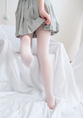 日韩美女翘臀后入图_1080免费电视剧