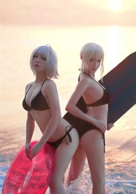 欧美美女沟沟_720在线视频播放